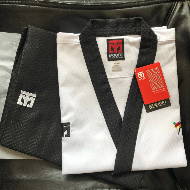 Dobok Mooto Pomsae